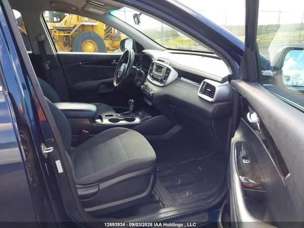 2016 KIA SORENTO 2.4L LX