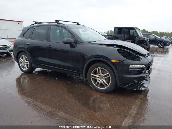 2014 PORSCHE CAYENNE PLATINUM EDITION