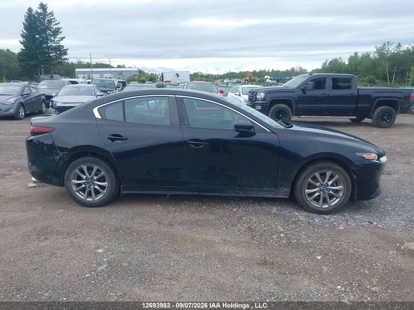 2020 MAZDA 3