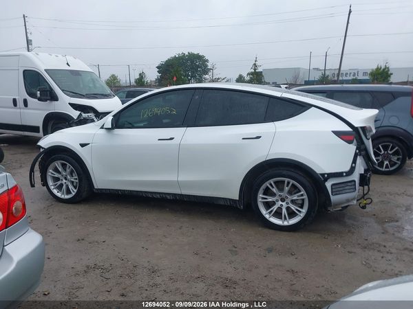 2021 TESLA MODEL Y LONG RANGE