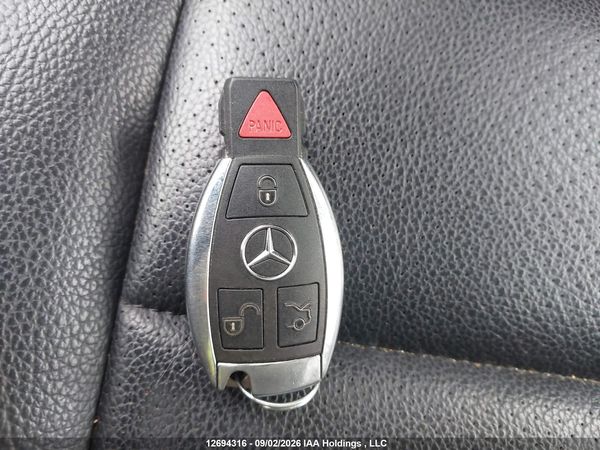 2013 MERCEDES-BENZ GLK 350 4MATIC — I11