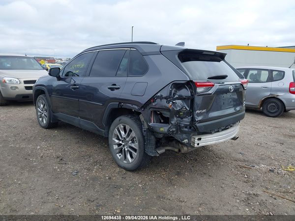2024 TOYOTA RAV4 XLE — I3