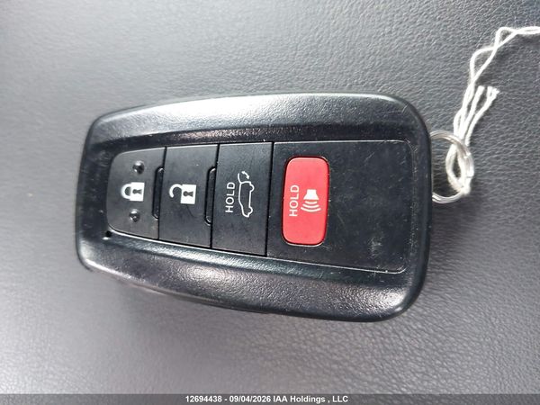 2024 TOYOTA RAV4 XLE — I11