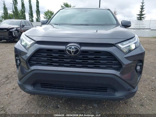 2024 TOYOTA RAV4 XLE — I13