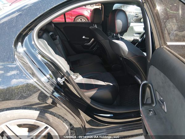 2021 MERCEDES-BENZ A 220 4MATIC — I8