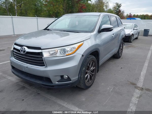 2016 TOYOTA HIGHLANDER LE — I2