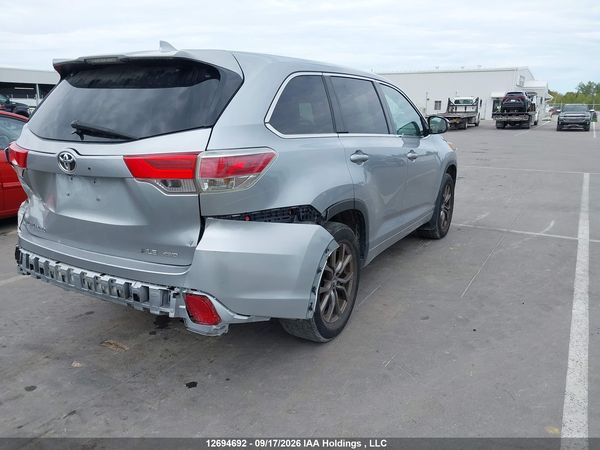 2016 TOYOTA HIGHLANDER — I4