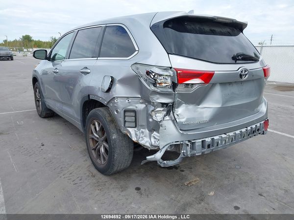 2016 TOYOTA HIGHLANDER LE — I6