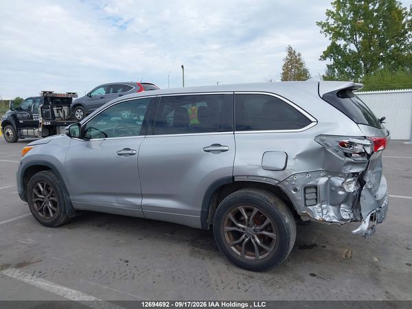 2016 TOYOTA HIGHLANDER LE — I15