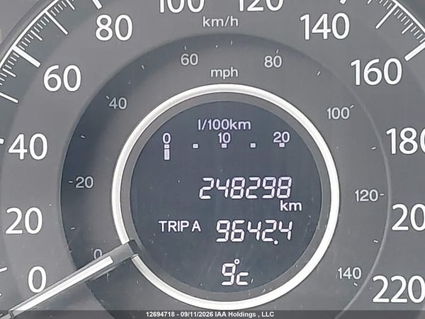 2014 HONDA CR-V LX — I15