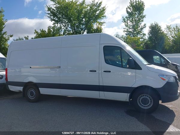 2025 MERCEDES-BENZ SPRINTER 2500