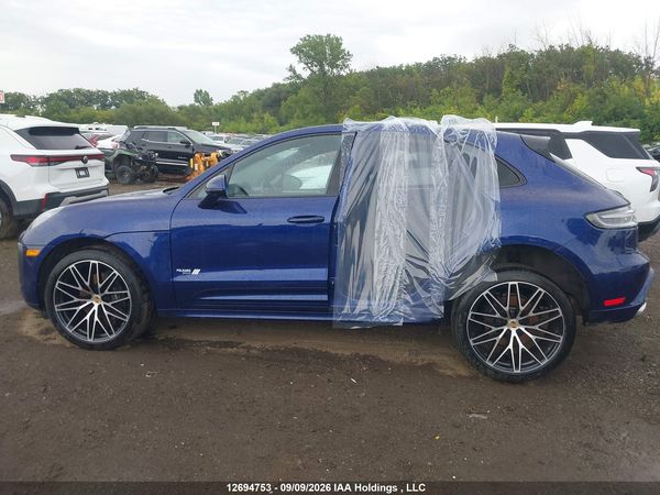 2026 PORSCHE MACAN T