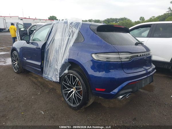 2026 PORSCHE MACAN T