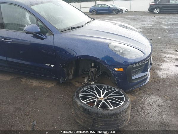 2026 PORSCHE MACAN T