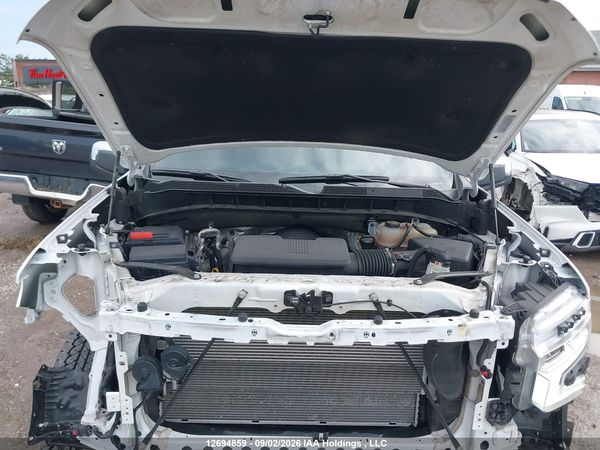 2026 CHEVROLET SILVERADO K1500 LT — I10