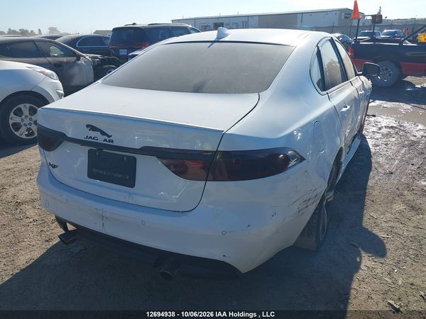 2018 JAGUAR XF R Sport — I4