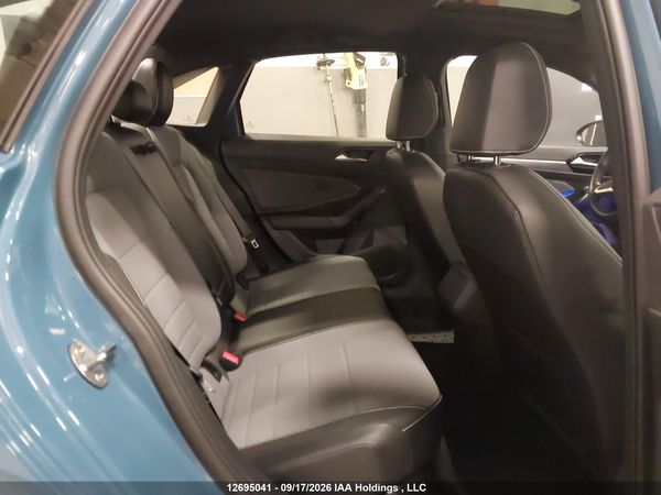 2025 VOLKSWAGEN JETTA COMFORTLINE — I8
