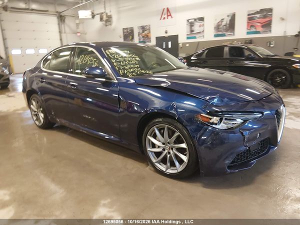 2017 ALFA ROMEO GIULIA Q4 — I1