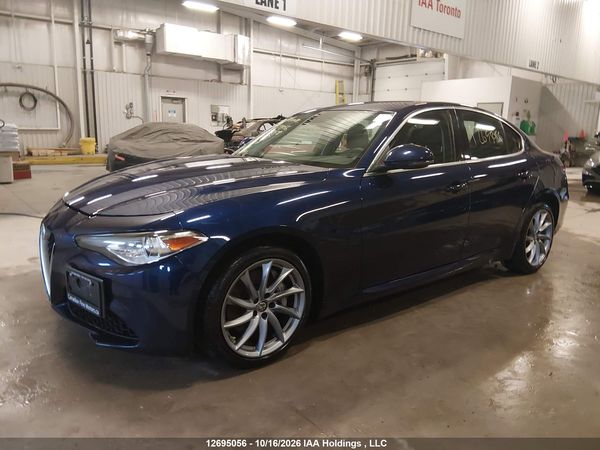 2017 ALFA ROMEO GIULIA Q4 — I2