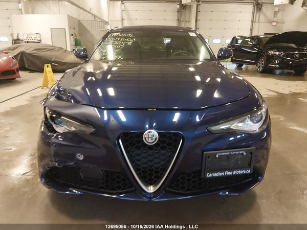 2017 ALFA ROMEO GIULIA Q4 — I12