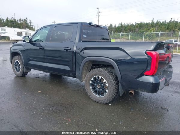 2023 TOYOTA TUNDRA CREWMAX SR/CREWMAX SR5 — I3