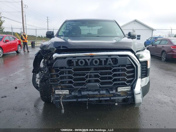 2023 TOYOTA TUNDRA CREWMAX SR/CREWMAX SR5 — I13