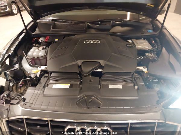 2021 AUDI Q8 PROGRESSIV — I10