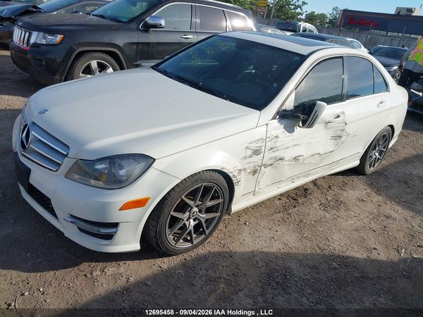 2012 MERCEDES-BENZ C 250 — I2
