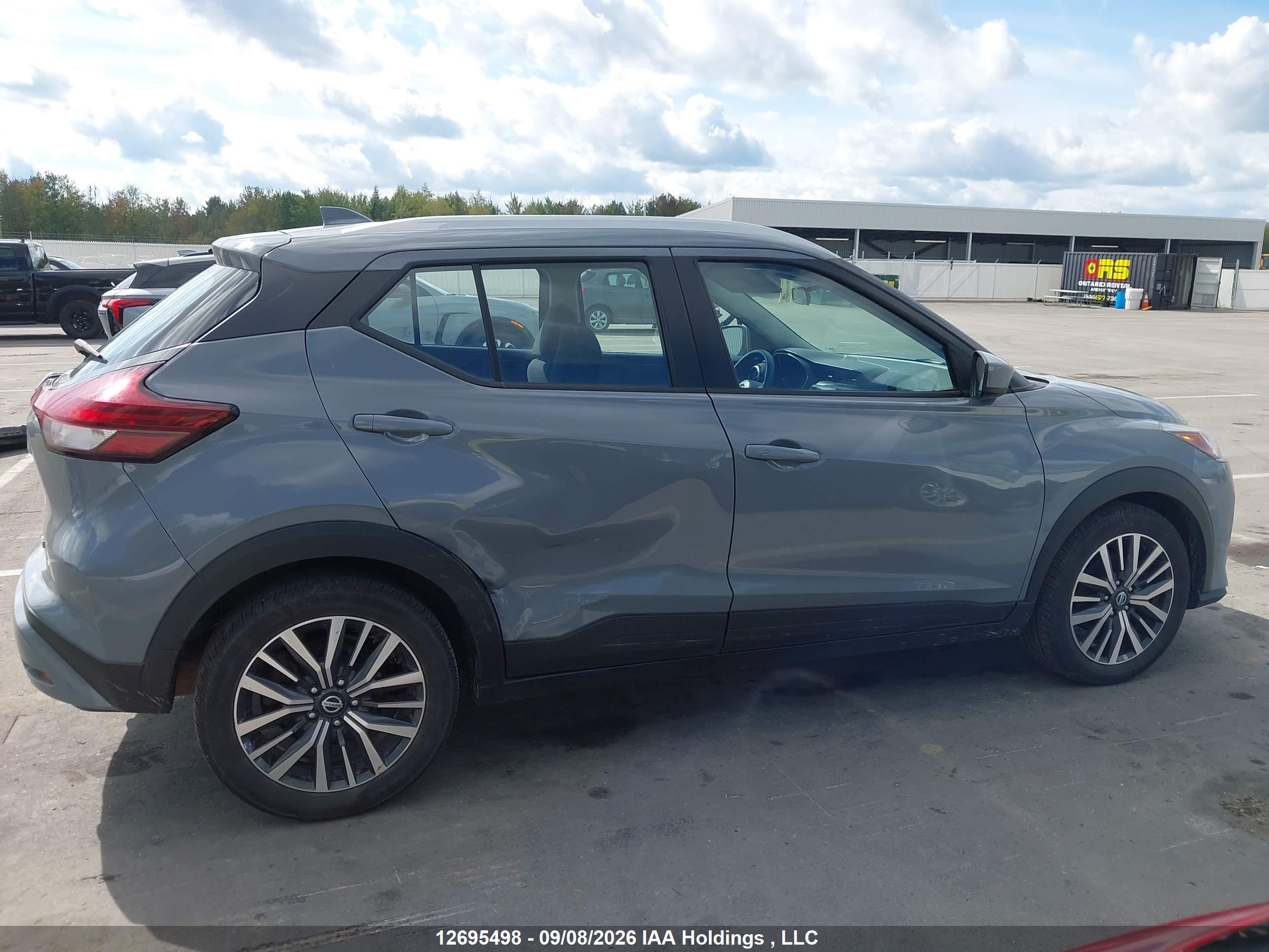 2021 NISSAN KICKS SV