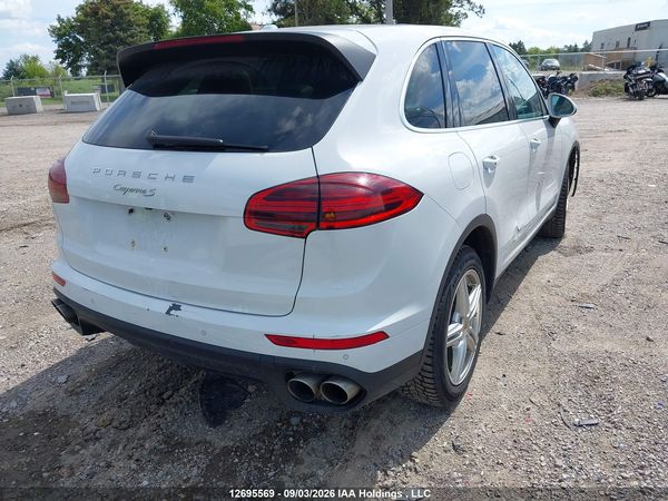 2017 PORSCHE CAYENNE — I4