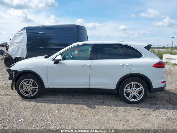 2017 PORSCHE CAYENNE S — I14