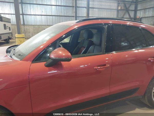 2016 PORSCHE MACAN S