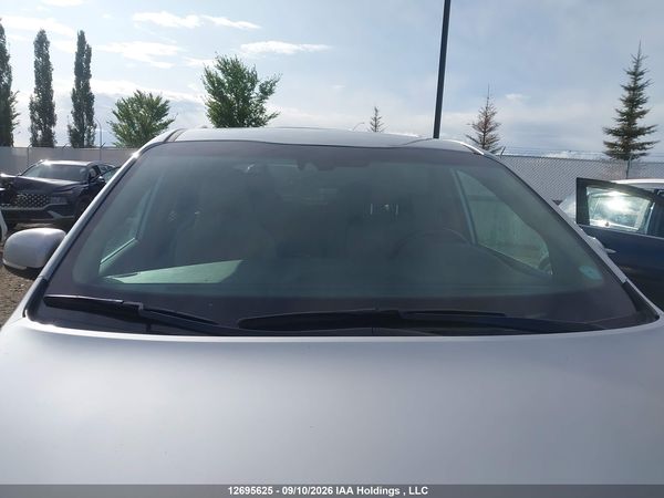 2016 KIA SEDONA SXL — I17