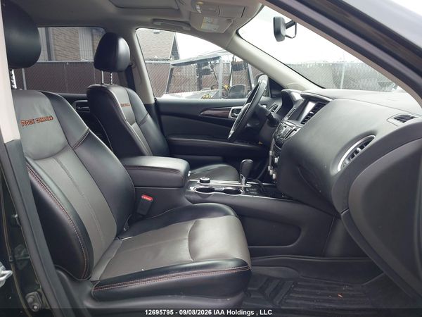 2019 NISSAN PATHFINDER