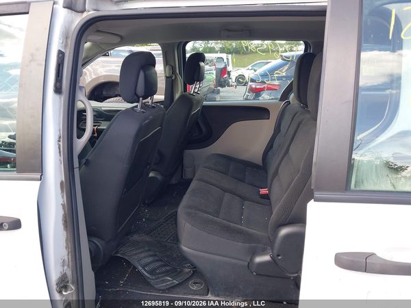 2019 DODGE GRAND CARAVAN SE — I8