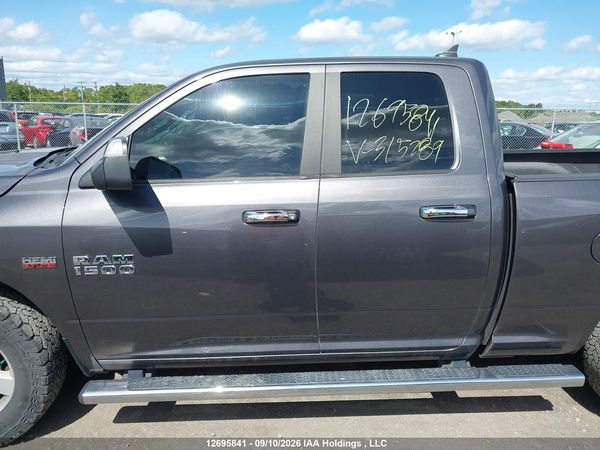 2018 RAM 1500 SLT — I15