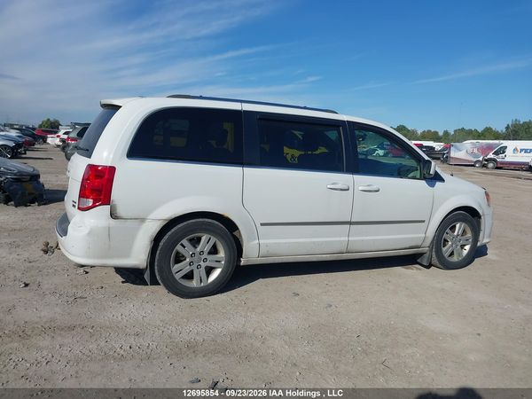 2017 DODGE GRAND CARAVAN CREW — I13