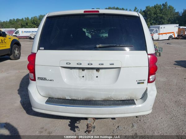 2017 DODGE GRAND CARAVAN CREW — I16