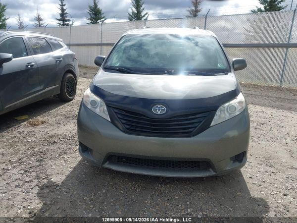 2012 TOYOTA SIENNA V6 7 PASSENGER