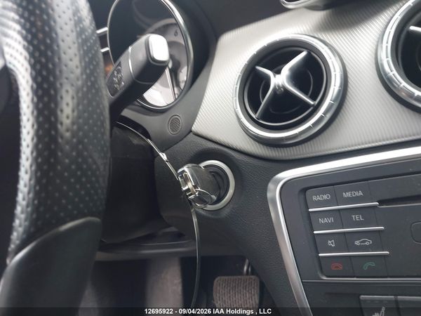 2015 MERCEDES-BENZ CLA 250 4MATIC — I18