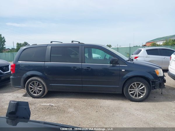 2014 DODGE GRAND CARAVAN SE/SXT — I14