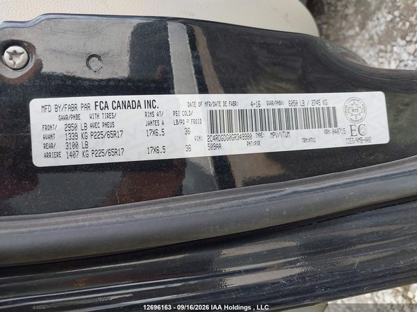 2016 DODGE GRAND CARAVAN CREW — I9