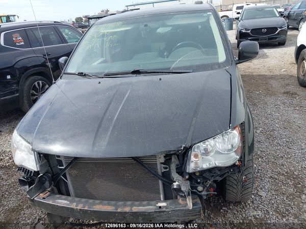 2016 DODGE GRAND CARAVAN CREW — I12
