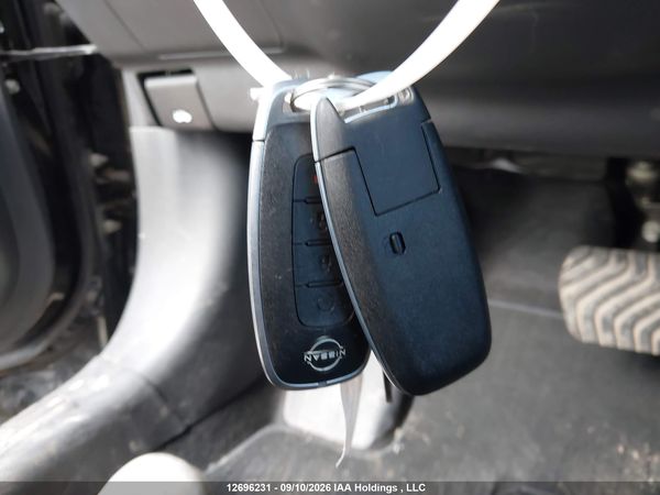 2025 NISSAN KICKS SV