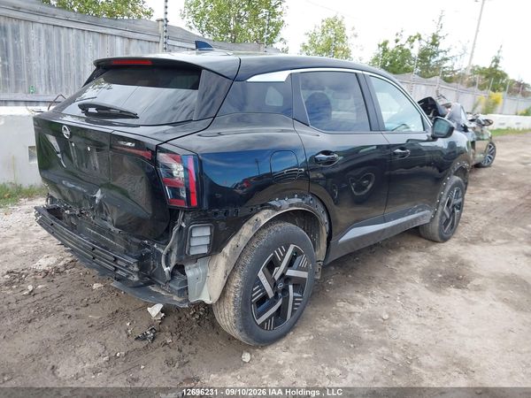 2025 NISSAN KICKS SV