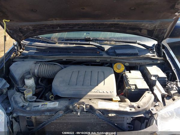 2016 DODGE GRAND CARAVAN CREW — I10