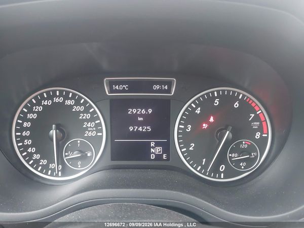 2014 MERCEDES-BENZ B250 — I7