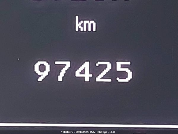 2014 MERCEDES-BENZ B250 — I16