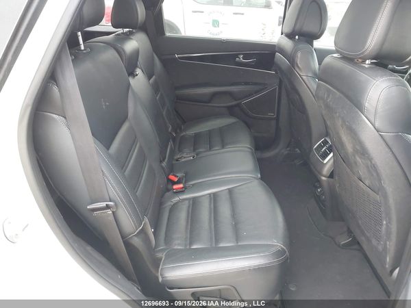2016 KIA SORENTO SX/SX LIMITED — I8