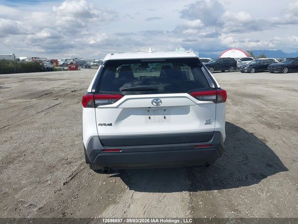 2025 TOYOTA RAV4 LE